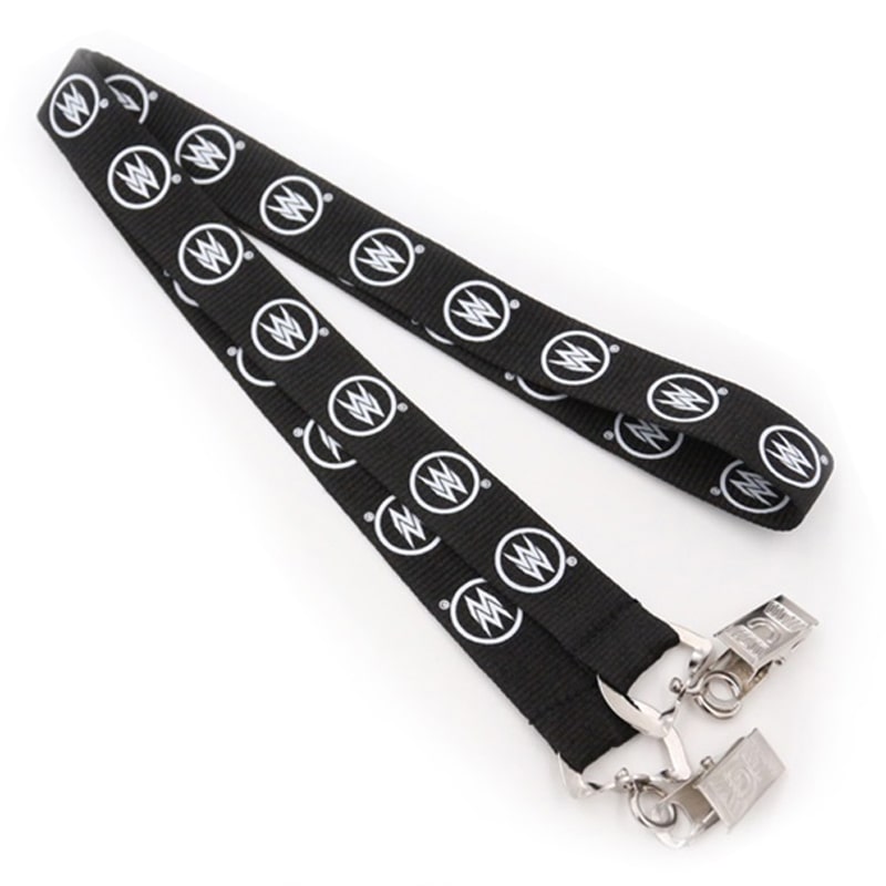 Two metal clip lanyard