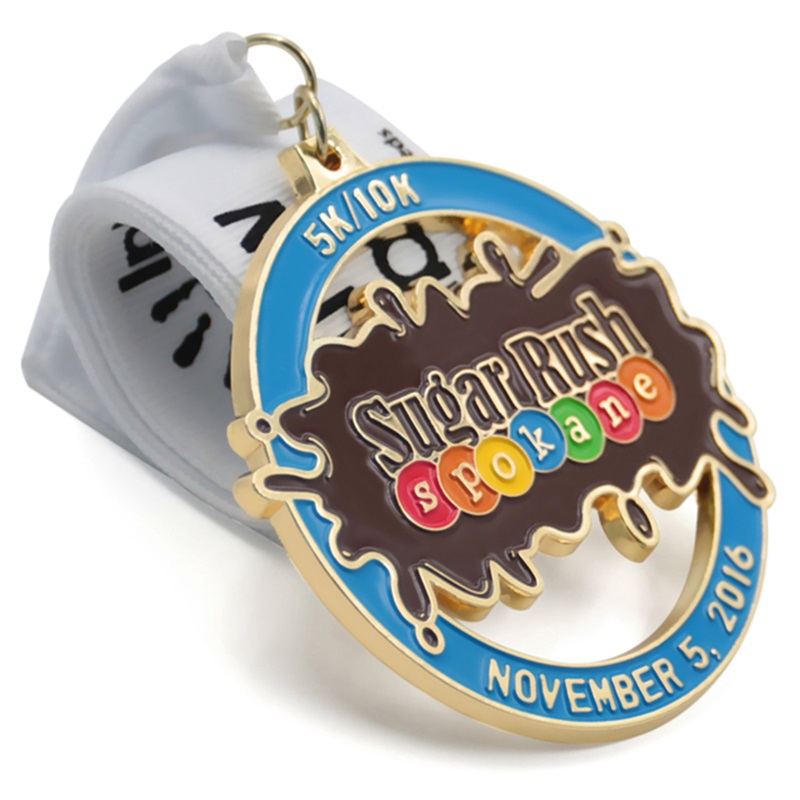 hollow out running medal