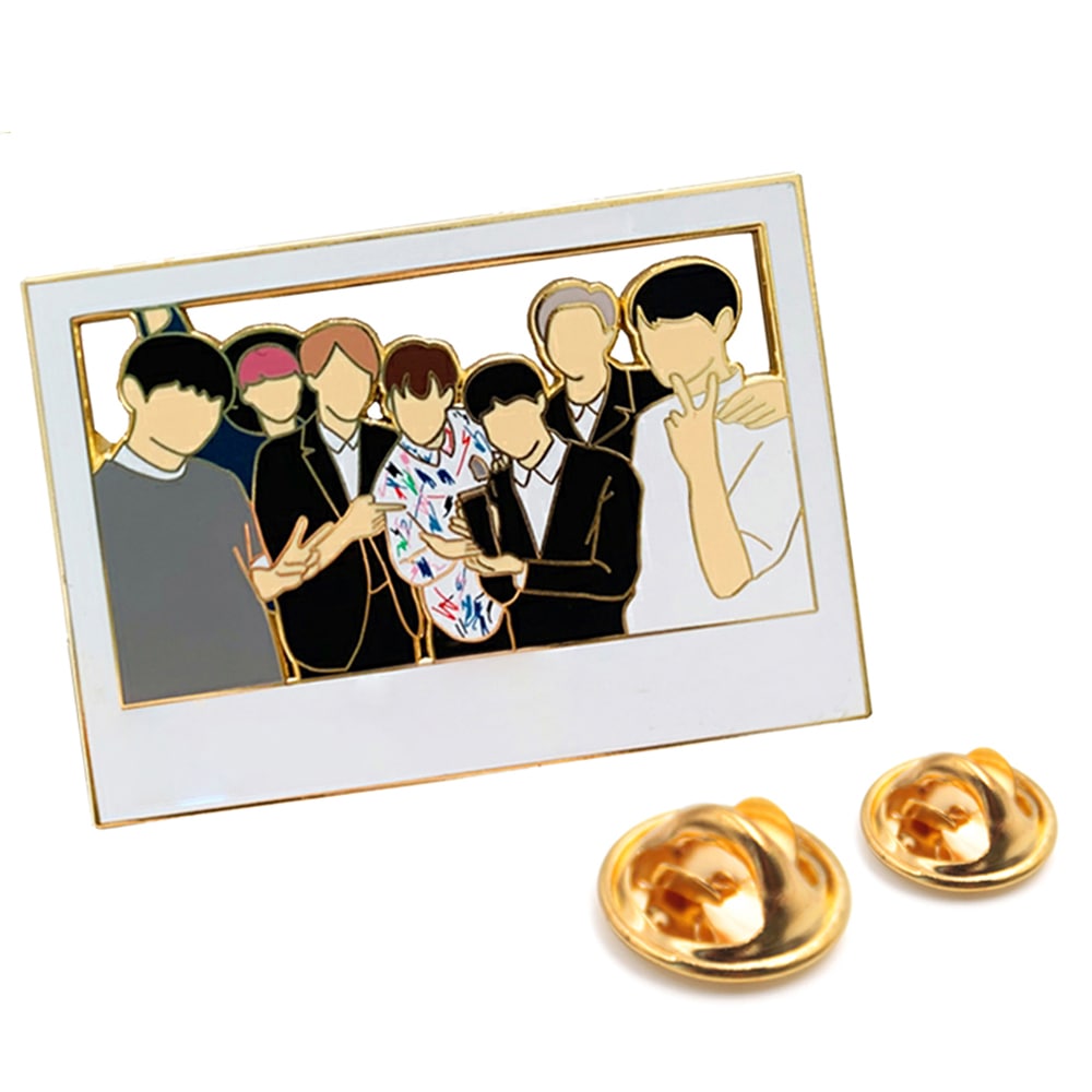 Kpop enamel pin